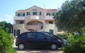 Apartmani Kristiana